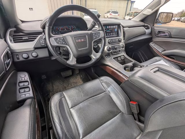 2018 Summit White GMC Yukon XL SLT 4X4 SUV