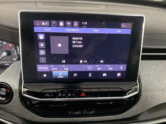 2024 Hydro Blue Pearlcoat Jeep Compass Latitude Lux 4X4 SUV