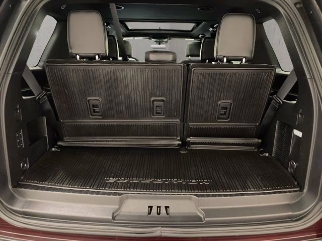 2021 Burgundy Ford Expedition Limited 4X4 SUV