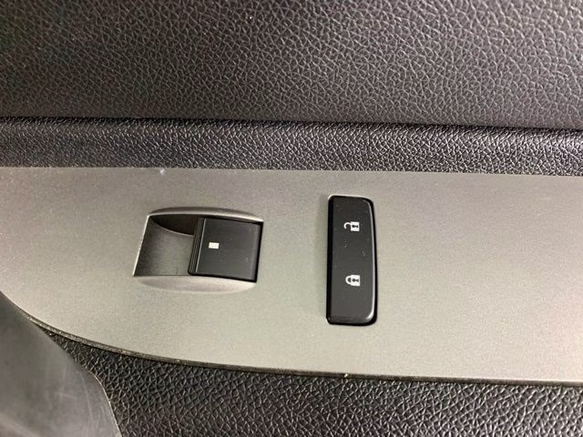 2009 Silver Birch Metallic Chevrolet Silverado 2500HD LT 4X4 Truck