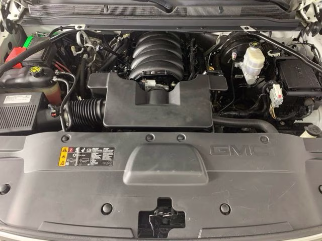 2018 Summit White GMC Yukon XL SLT 4X4 SUV
