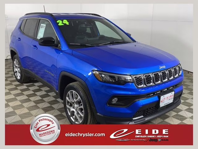 2024 Hydro Blue Pearlcoat Jeep Compass Latitude Lux 4X4 SUV
