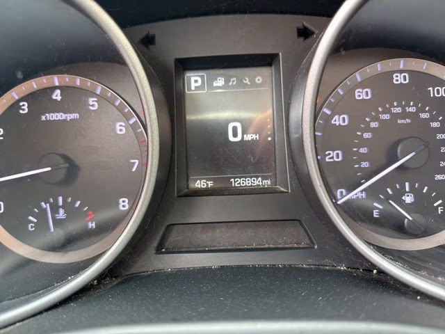 2018 Pearl White Hyundai Santa Fe Sport 2.4 Base AWD SUV