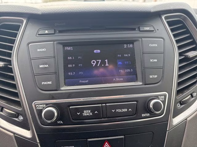 2018 Pearl White Hyundai Santa Fe Sport 2.4 Base AWD SUV