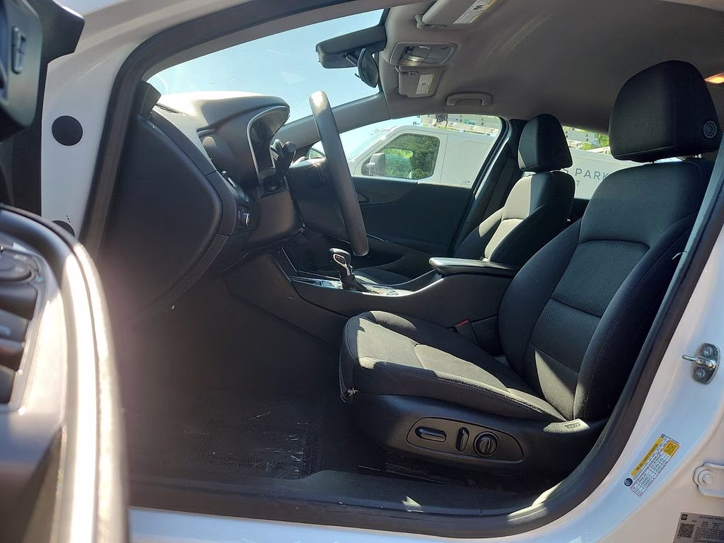 2023 Summit White Chevrolet Malibu LT FWD Sedan