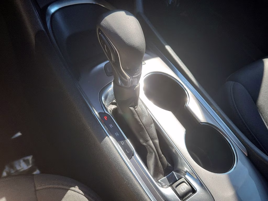 2023 Summit White Chevrolet Malibu LT FWD Sedan