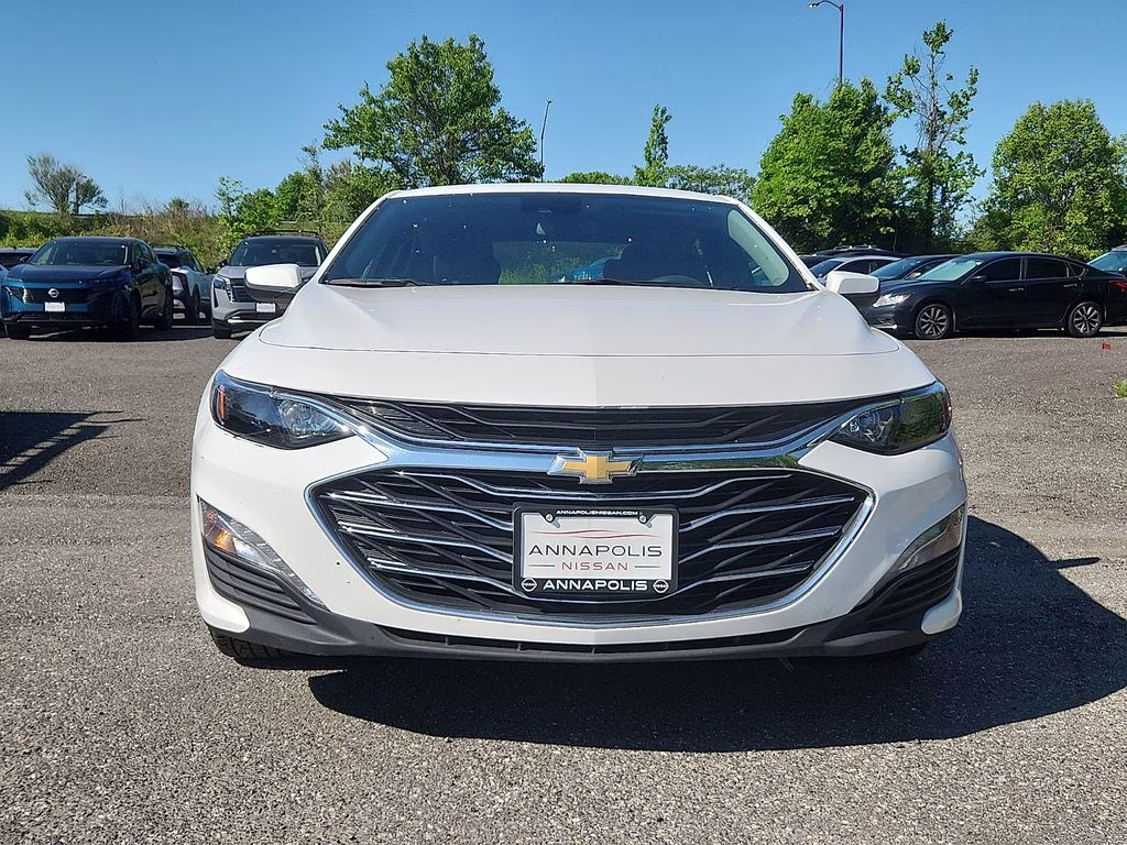 2023 Summit White Chevrolet Malibu LT FWD Sedan