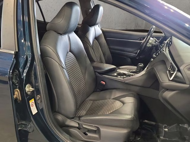 2018 Galactic Aqua Mica Toyota Camry SE FWD Sedan