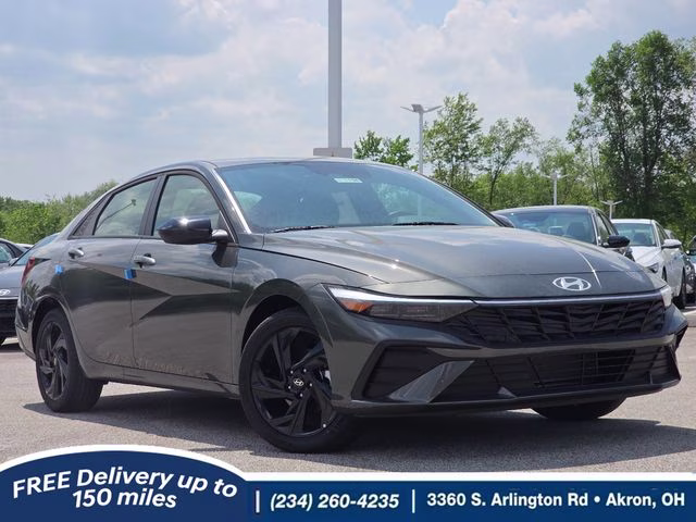2026 Amazon Gray Hyundai Elantra SEL Sport FWD Sedan