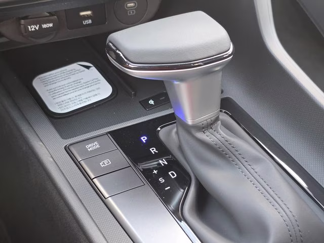 2026 Amazon Gray Hyundai Elantra SEL Sport FWD Sedan