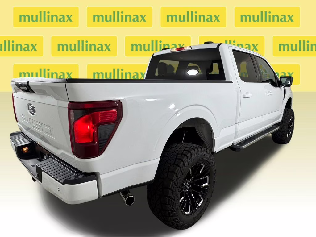 2024 Oxford White Ford F-150 XLT 4X4 Truck