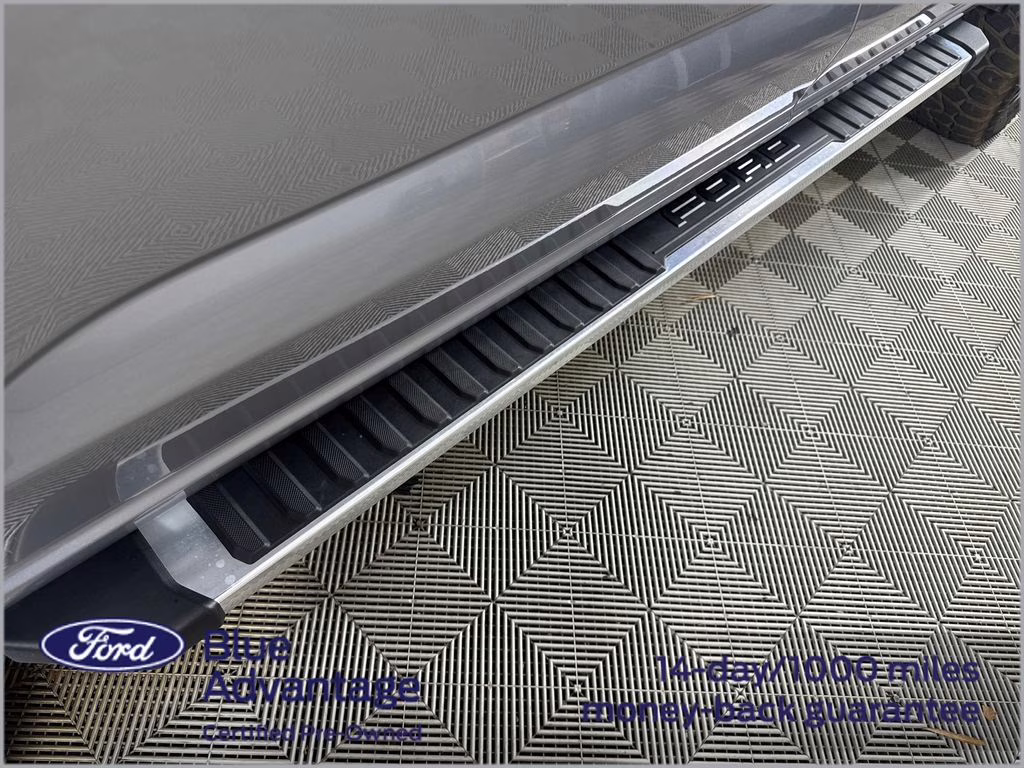 2025 Iconic Silver Metallic Ford F-150 XLT 4X4 Truck