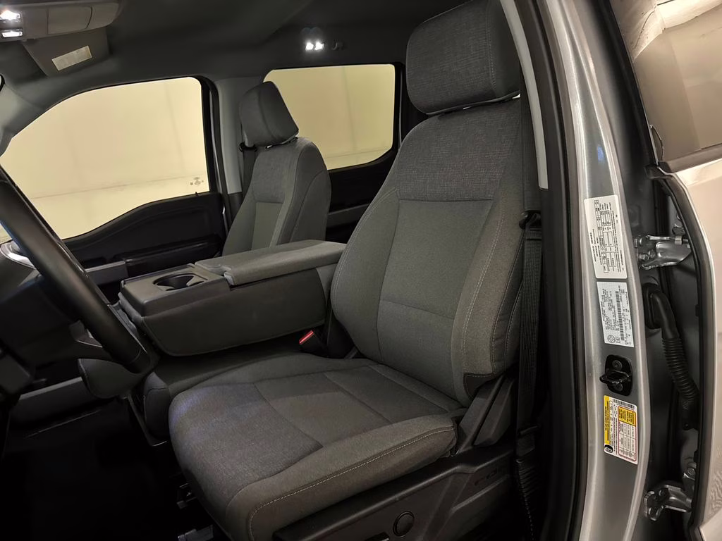 2025 Iconic Silver Metallic Ford F-150 XLT 4X4 Truck