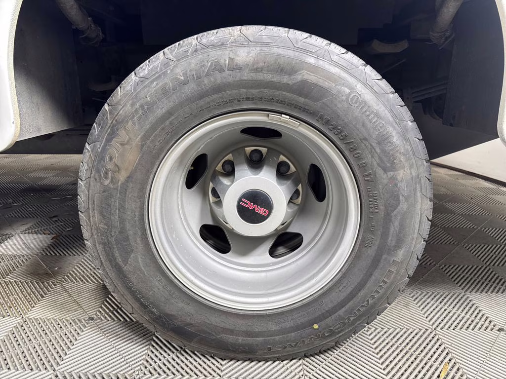2021 Summit White GMC Sierra 3500HD Base RWD Truck