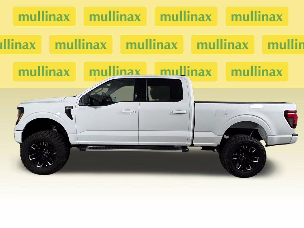 2024 Oxford White Ford F-150 XLT 4X4 Truck