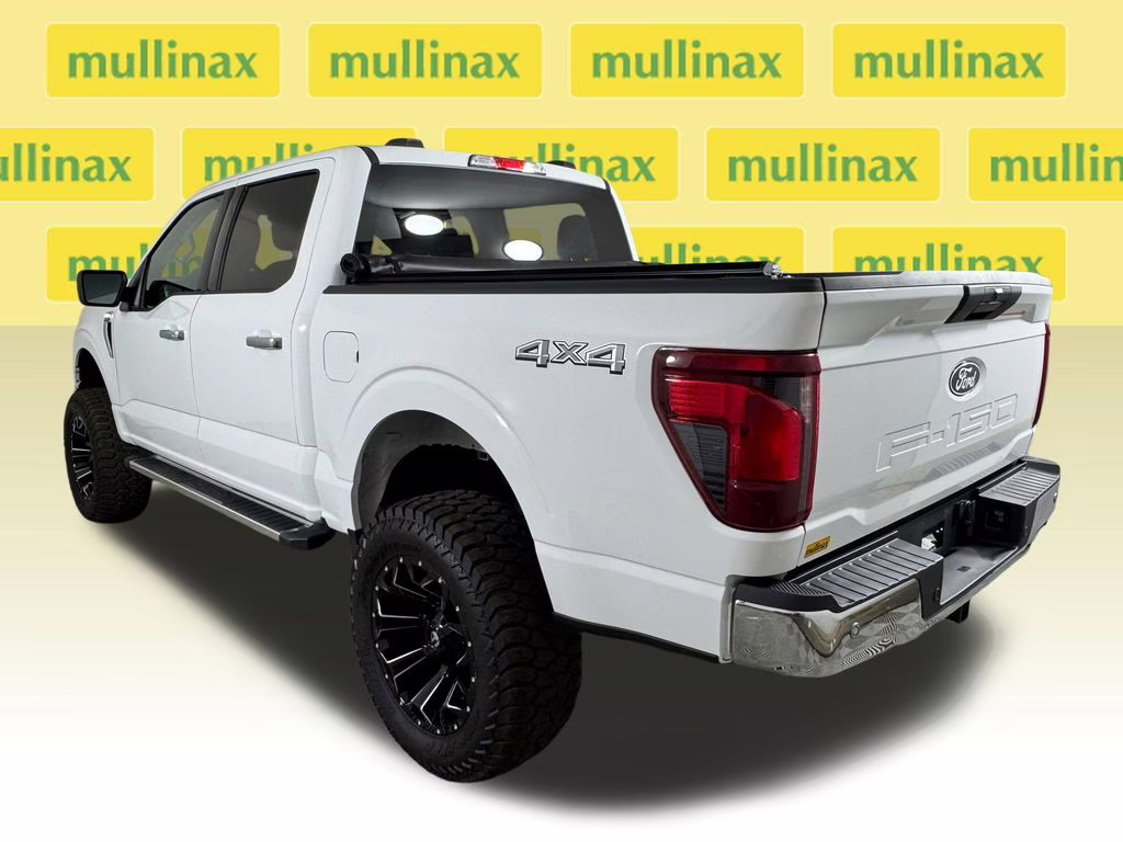 2025 Oxford White Ford F-150 XLT 4X4 Truck