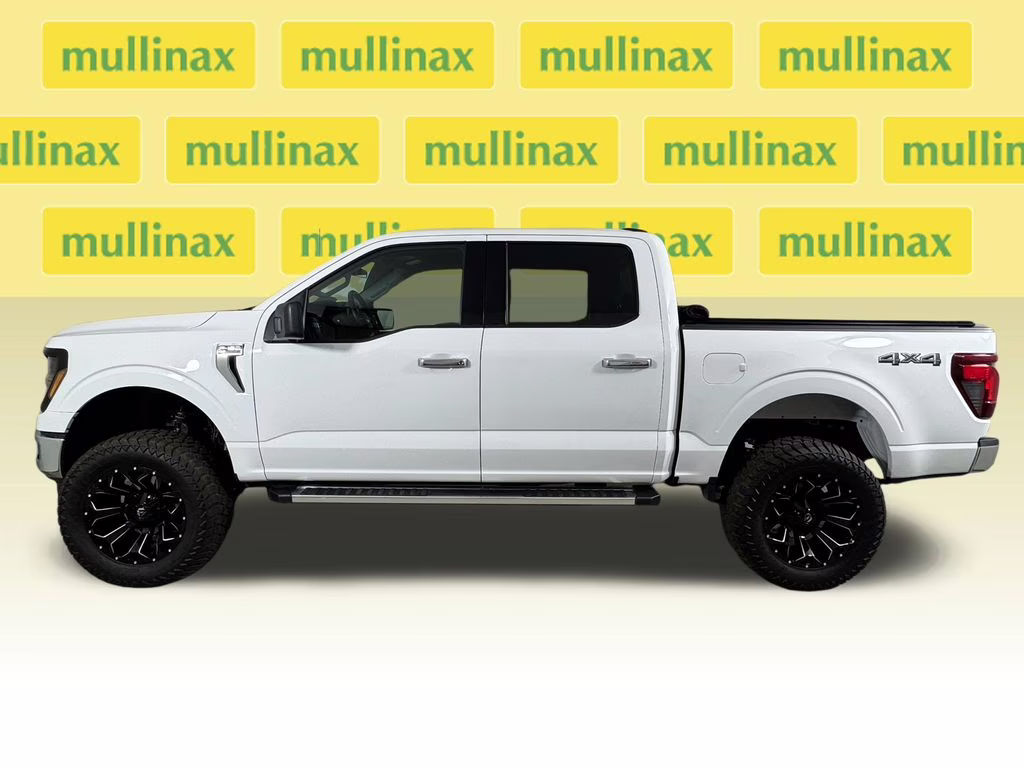 2025 Oxford White Ford F-150 XLT 4X4 Truck