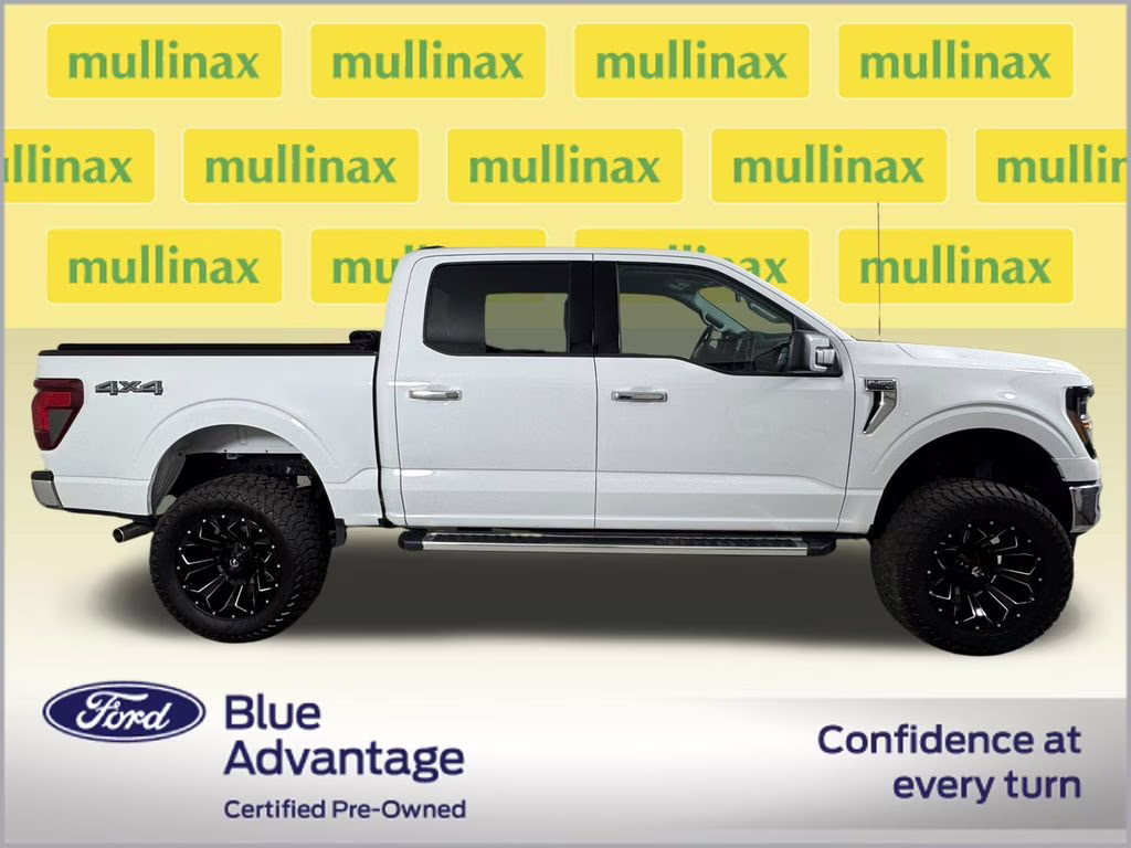2025 Oxford White Ford F-150 XLT 4X4 Truck