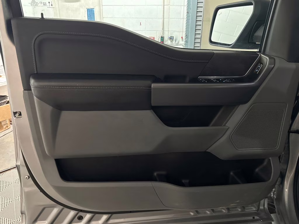 2025 Iconic Silver Metallic Ford F-150 XLT 4X4 Truck