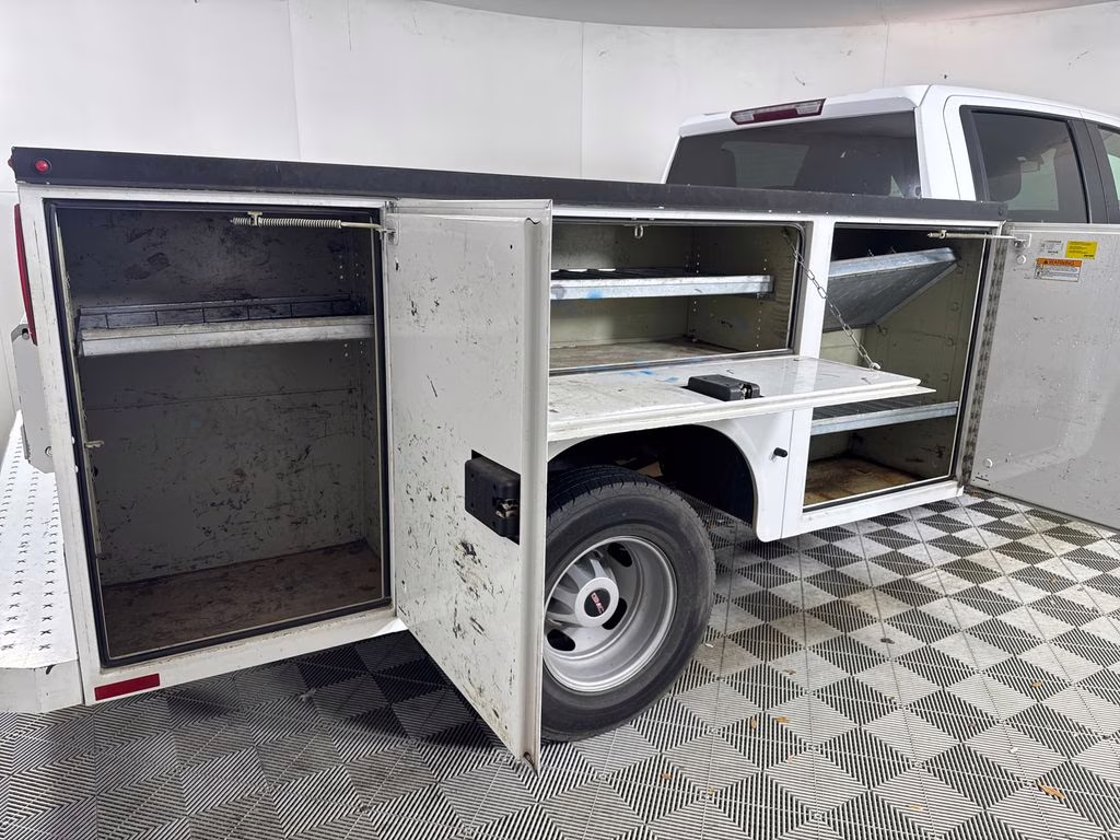 2021 Summit White GMC Sierra 3500HD Base RWD Truck