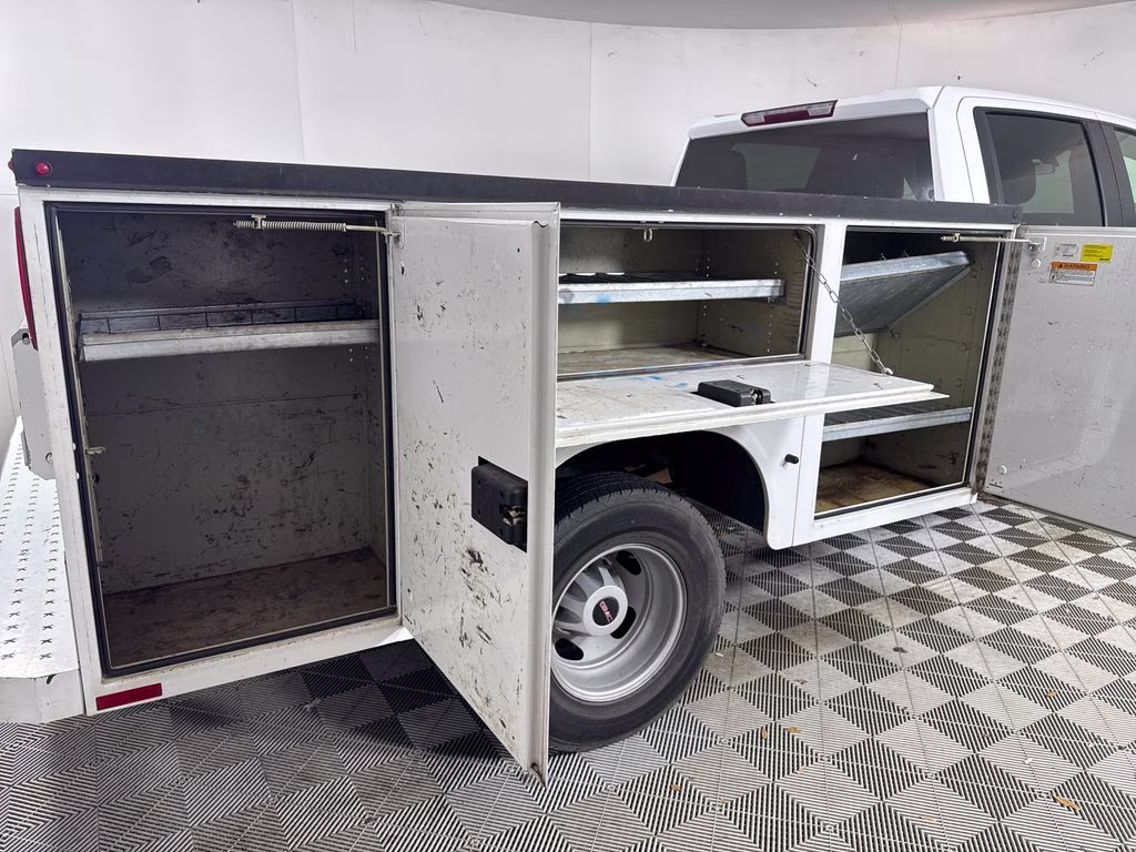 2021 Summit White GMC Sierra 3500HD Base RWD Truck
