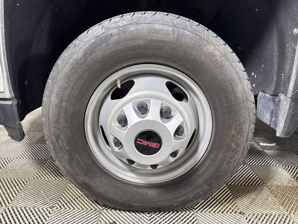 2021 Summit White GMC Sierra 3500HD Base RWD Truck