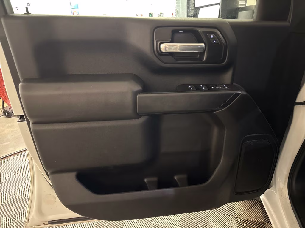 2021 Summit White GMC Sierra 3500HD Base RWD Truck