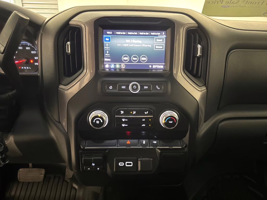 2021 Summit White GMC Sierra 3500HD Base RWD Truck