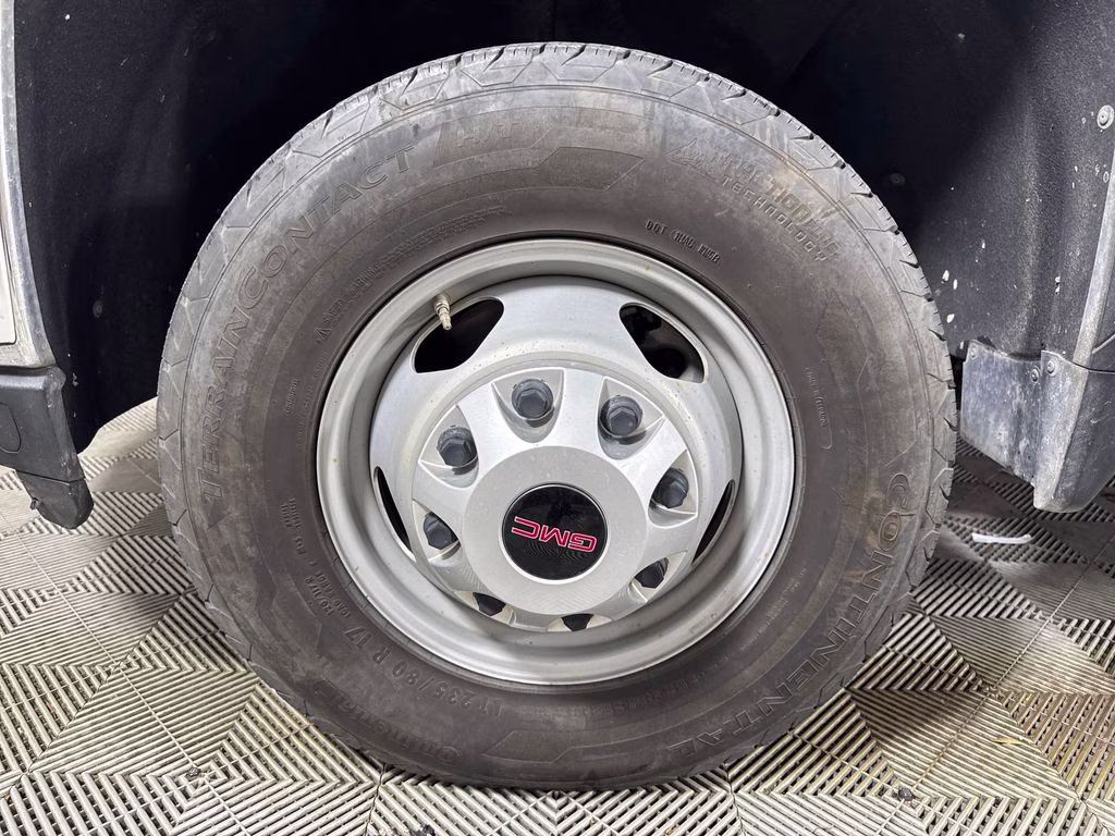 2021 Summit White GMC Sierra 3500HD Base RWD Truck