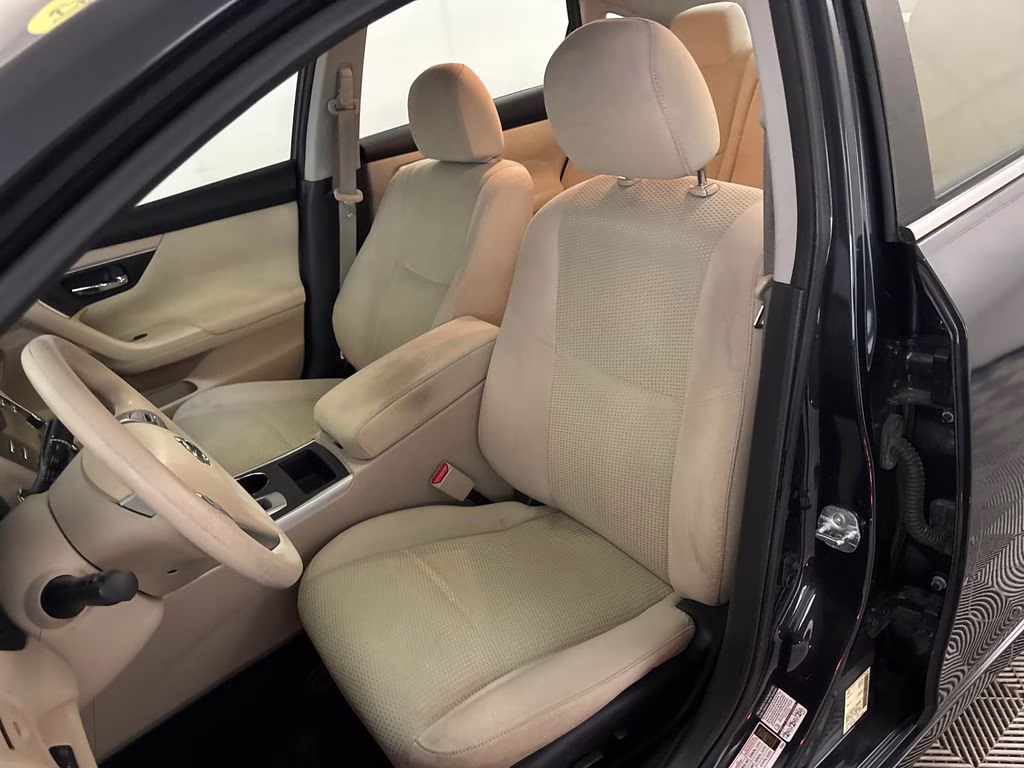 2015 Storm Nissan Altima 2.5 S FWD Sedan