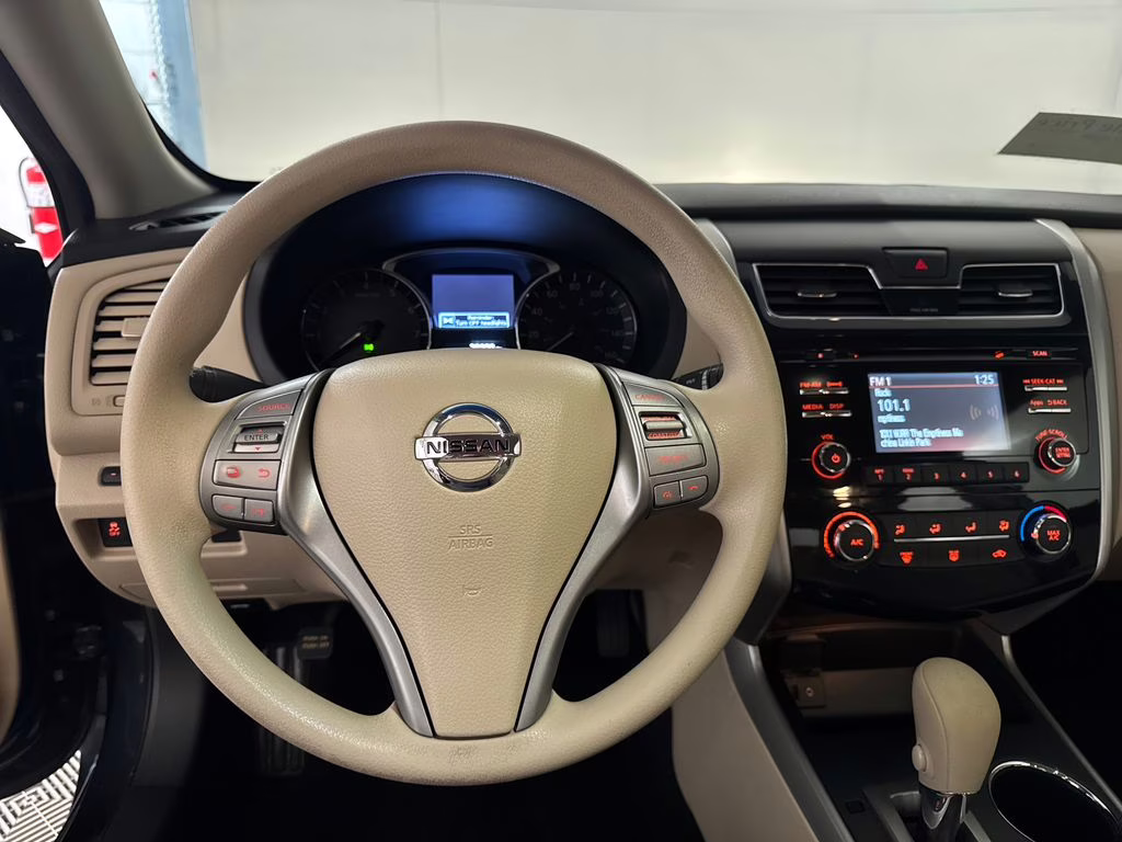 2015 Storm Nissan Altima 2.5 S FWD Sedan