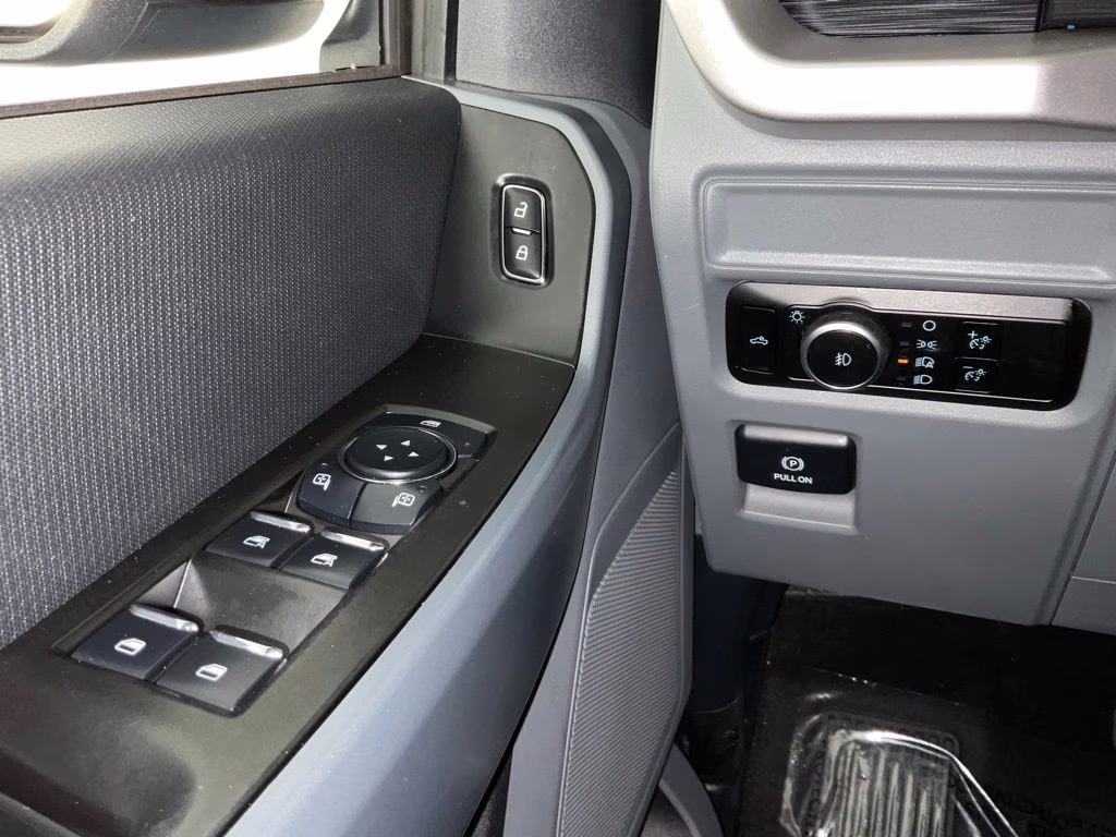 2023 Blue Ford F-150 XLT 4X4 Truck