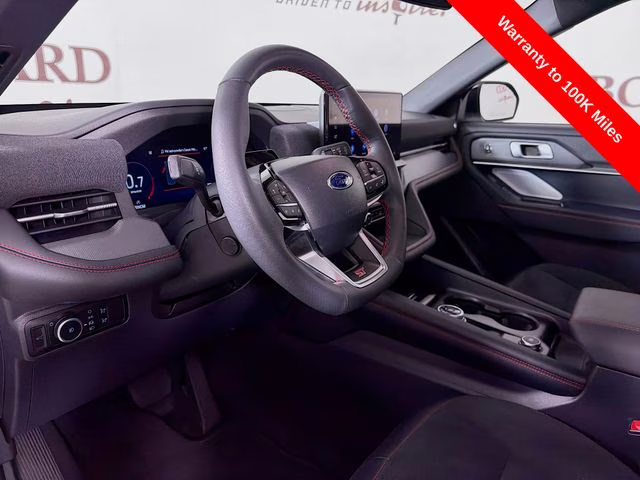 2025 White Metallic Ford Explorer ST 4X4 SUV
