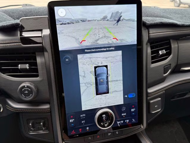 2023 Dark Matter Metallic Ford Expedition Max Platinum 4X4 SUV