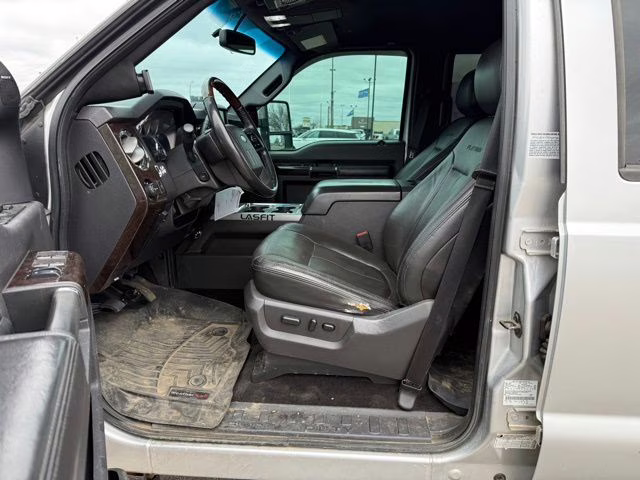 2015 Ingot Silver Metallic Ford Super Duty F-350 SRW Platinum 4X4 Truck