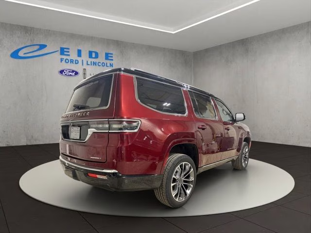 2022 Velvet Red Pearlcoat Jeep Grand Wagoneer Series III 4X4 SUV