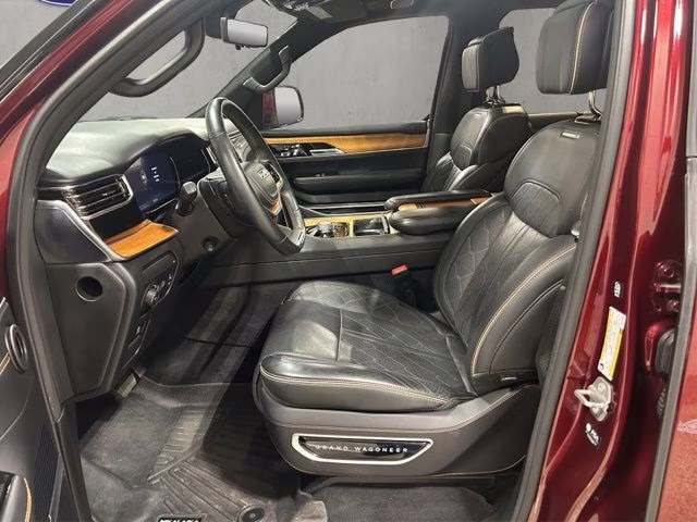 2022 Velvet Red Pearlcoat Jeep Grand Wagoneer Series III 4X4 SUV