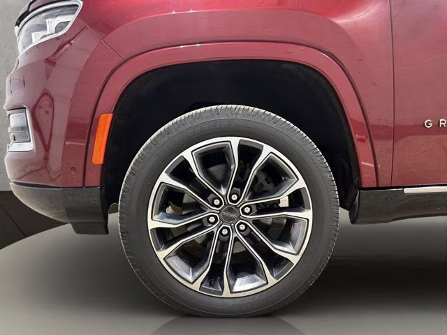 2022 Velvet Red Pearlcoat Jeep Grand Wagoneer Series III 4X4 SUV
