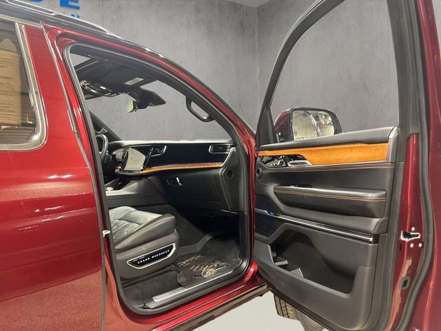 2022 Velvet Red Pearlcoat Jeep Grand Wagoneer Series III 4X4 SUV