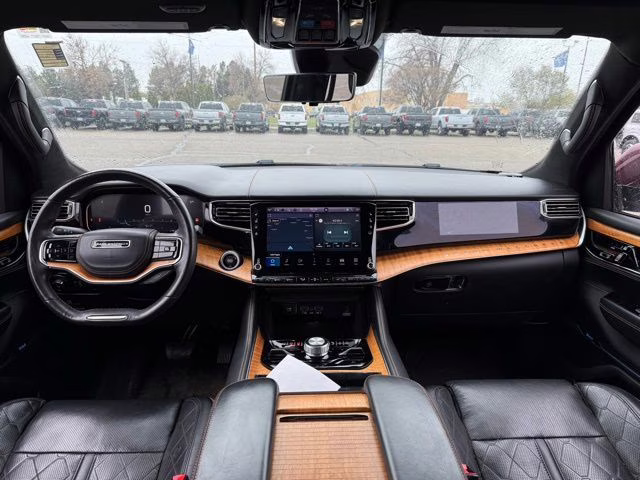 2022 Velvet Red Pearlcoat Jeep Grand Wagoneer Series III 4X4 SUV