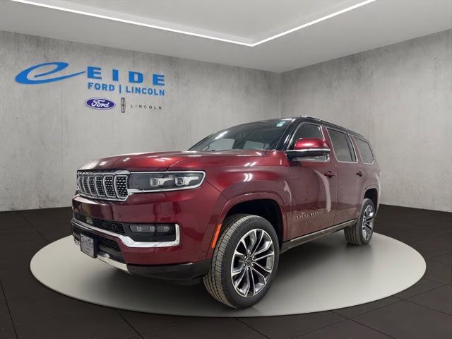 2022 Velvet Red Pearlcoat Jeep Grand Wagoneer Series III 4X4 SUV