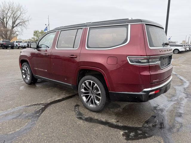 2022 Velvet Red Pearlcoat Jeep Grand Wagoneer Series III 4X4 SUV