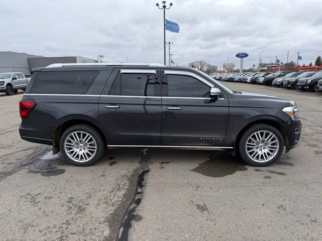2023 Dark Matter Metallic Ford Expedition Max Platinum 4X4 SUV