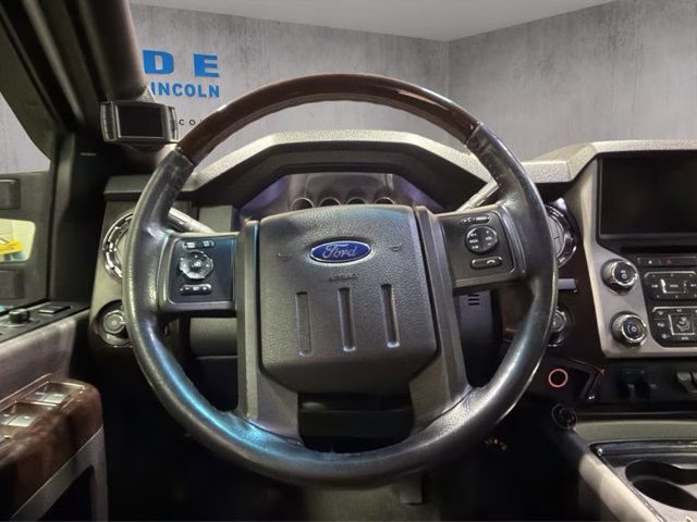 2015 Ingot Silver Metallic Ford Super Duty F-350 SRW Platinum 4X4 Truck