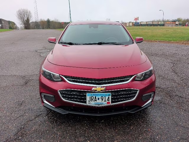 2018 Cajun Red Tintcoat Chevrolet Malibu LT FWD Sedan