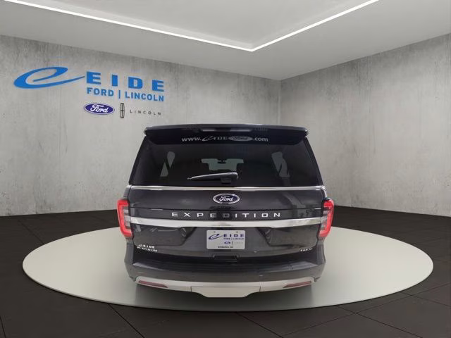 2023 Dark Matter Metallic Ford Expedition Max Platinum 4X4 SUV