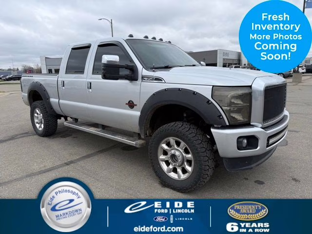 2015 Ingot Silver Metallic Ford Super Duty F-350 SRW Platinum 4X4 Truck