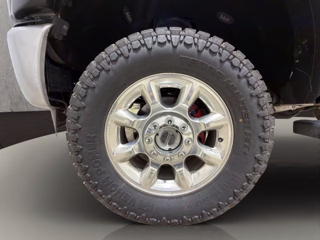 2015 Ingot Silver Metallic Ford Super Duty F-350 SRW Platinum 4X4 Truck