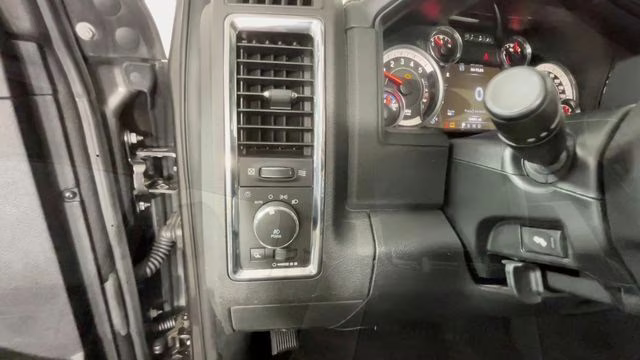 2018 Granite Crystal Metallic Clearcoat Ram 2500 Laramie 4X4 Truck