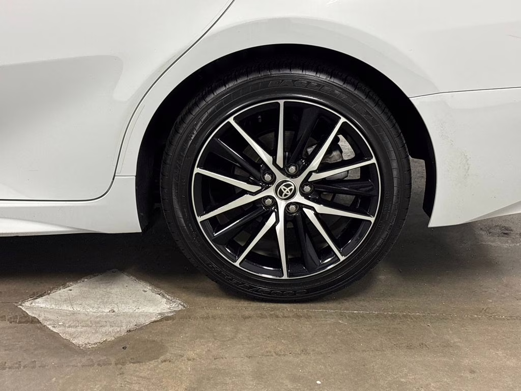 2024 Ice Toyota Camry SE FWD Sedan